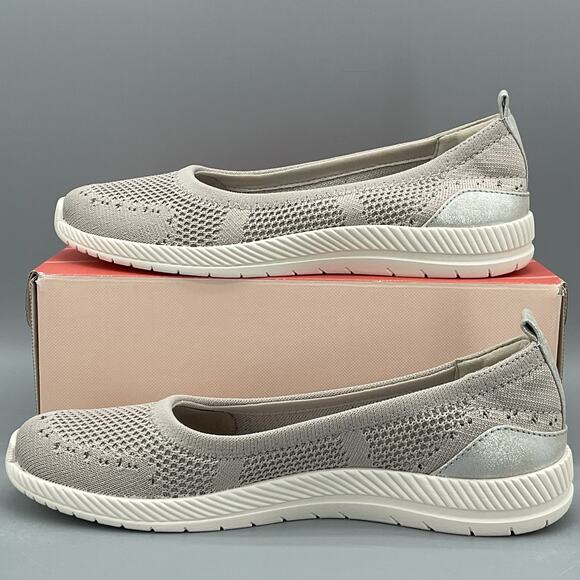 NEW Easy Spirit Women’s Glitz Casual Slip-on Walking Shoes Silver Size 7.5WW - Picture 2 of 10